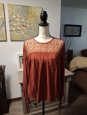 Nwt Hippie Laundry Womens Large Top